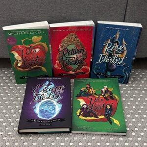 Disney Descendants Novel Series